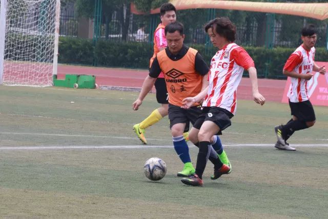 朱俊龙25+9孙铭徽15分广厦胜广州 陈盈骏30+9