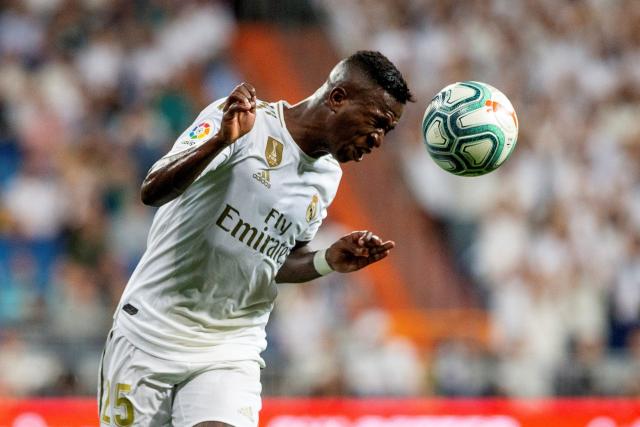 高诗岩19分山东胜浙江 胡金秋22分广厦胜宁波